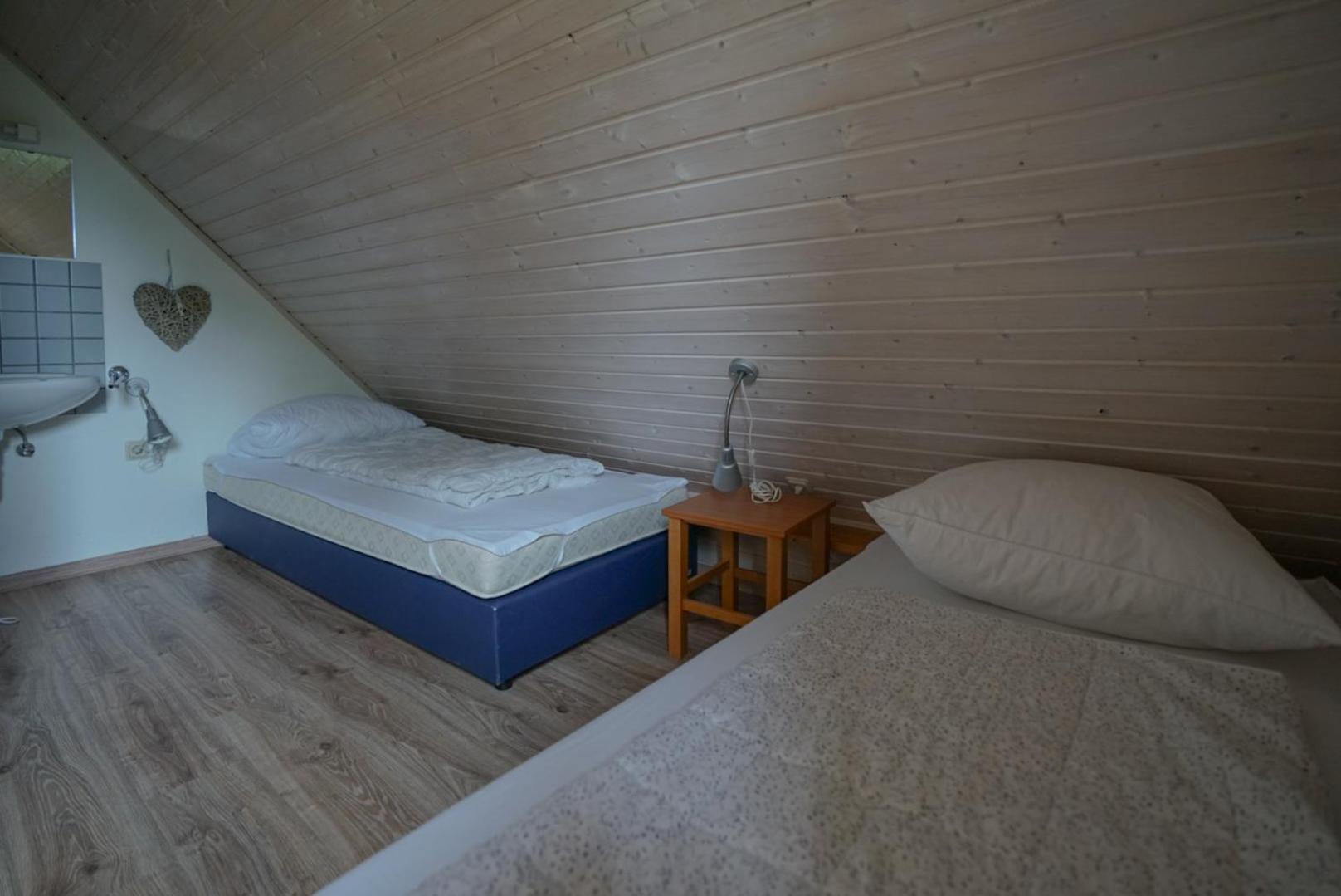 Ferienhaus "Schmetterling" Am See Im Bergland Kirchheim  Extérieur photo