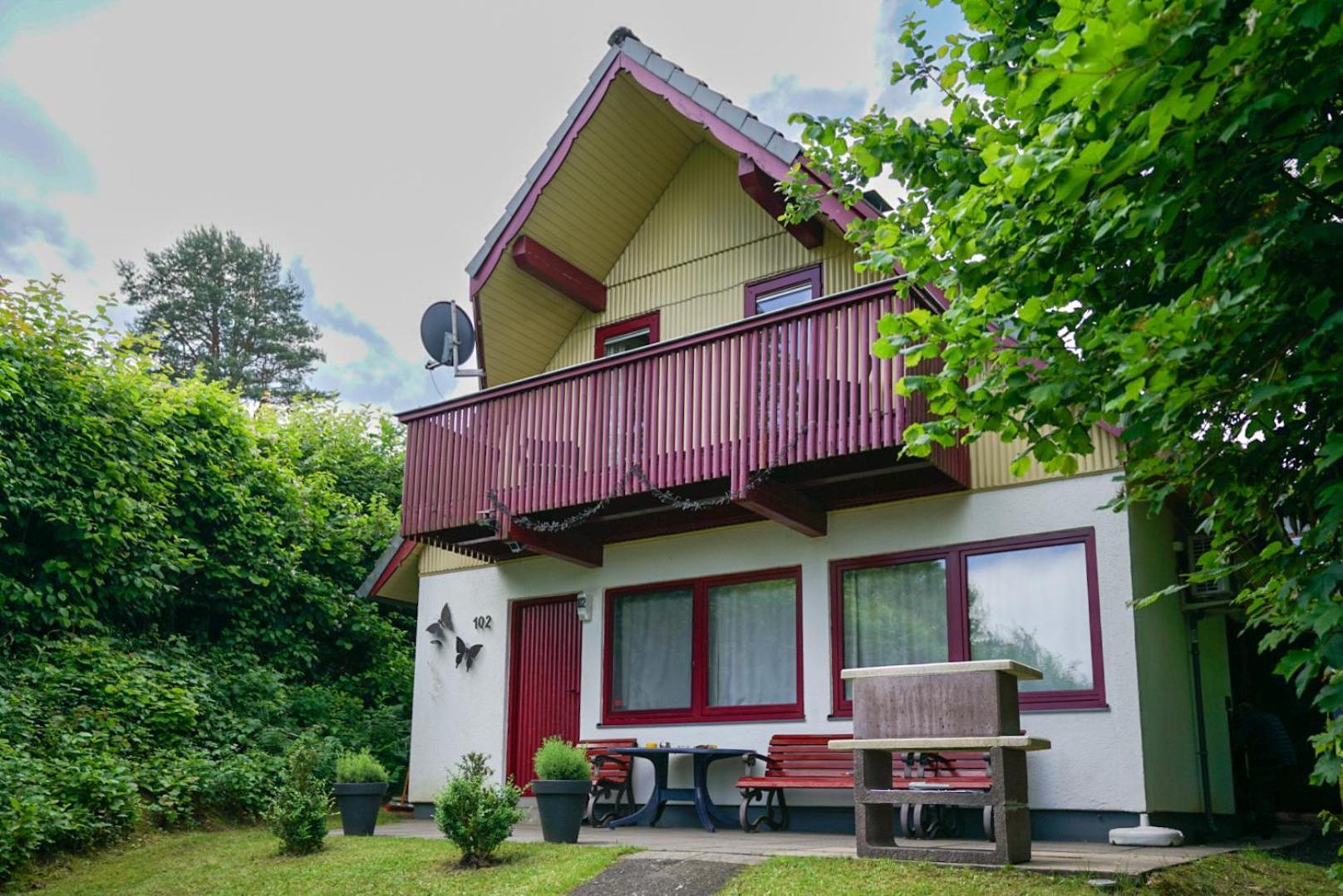 Ferienhaus "Schmetterling" Am See Im Bergland Kirchheim  Extérieur photo