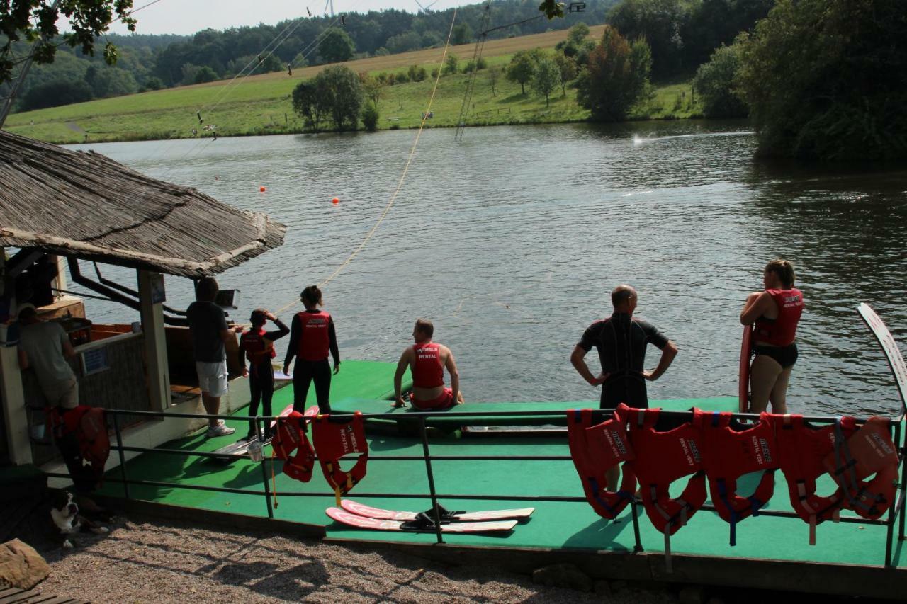 Ferienhaus "Schmetterling" Am See Im Bergland Kirchheim  Extérieur photo